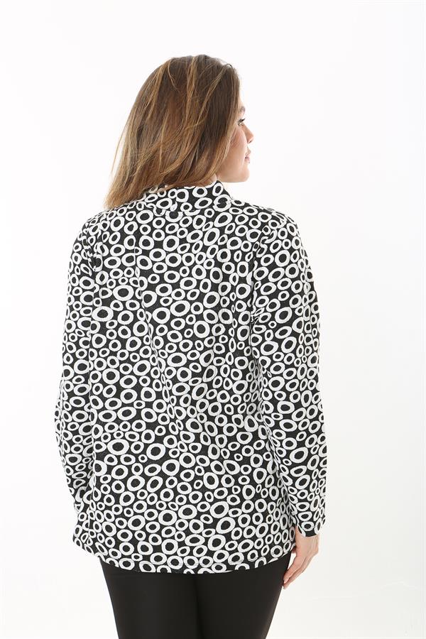 Kadın Büyük Beden Siyah Sıfır Yaka Yan Yırtmaçlı Uzun Kollu Tunik 65N37502