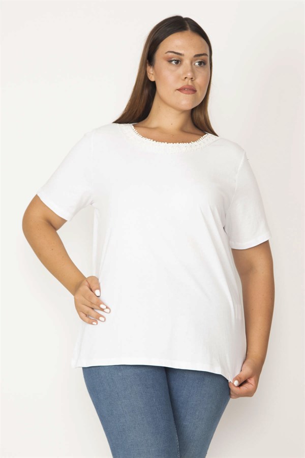 Kadın Beyaz Pamuklu Kumaş Yakası Dantel Kısa Kollu Bluz 65N29547