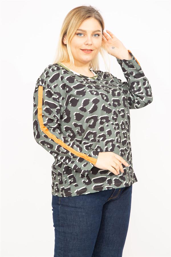 Kadın Haki Büyük Beden Kamuflaj Desenli Bluz 65N35741