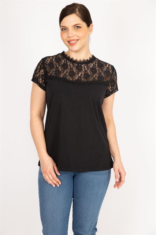 Kadın Siyah Büyük Beden Pamuklu Kumaş Ön Robası Ve Kolları Dantel Bluz
