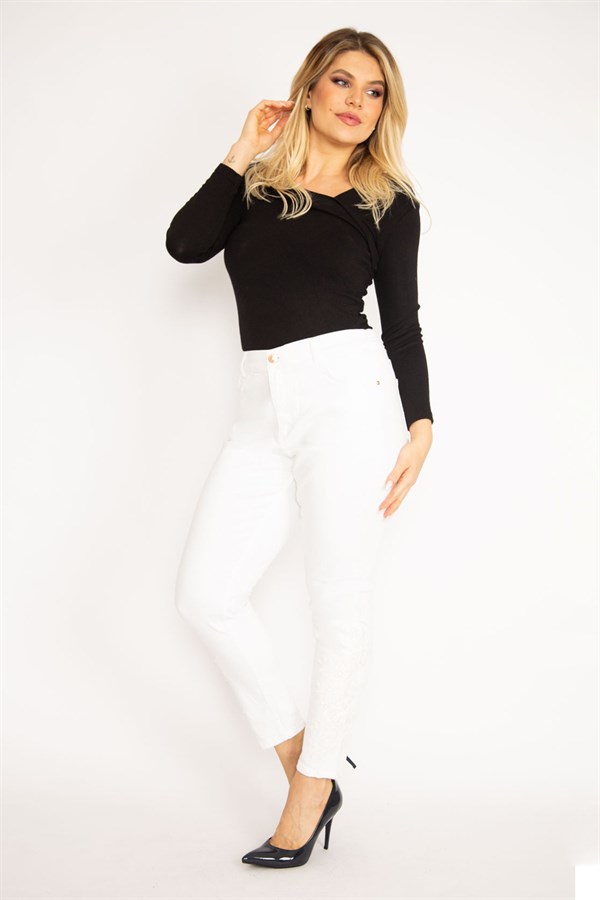 Kadın Kemik Paçası Dantel Ve İnci Detaylı Yan Bel Lastikli Likralı Kot Pantolon 65N34959