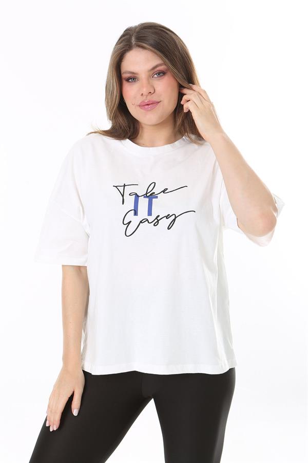 Kadın Büyük Beden Beyaz Pamuklu Kumaş Ön Nakışlı Kısa Kollu Bluz 65N37855