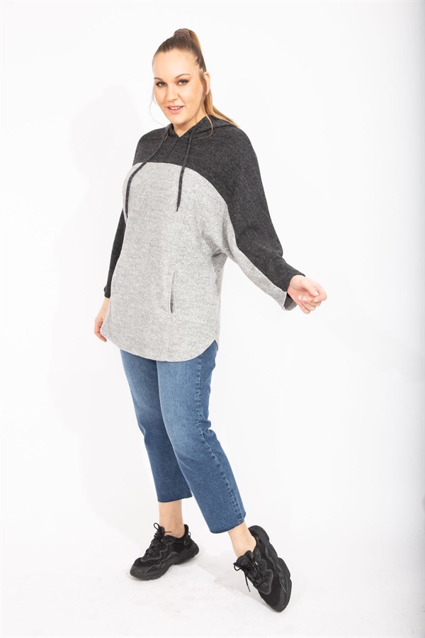 Kadın Gri Rahat Kesim Yumoş Kumaş Kapşonlu Cepli Sweatshirt 65N35488