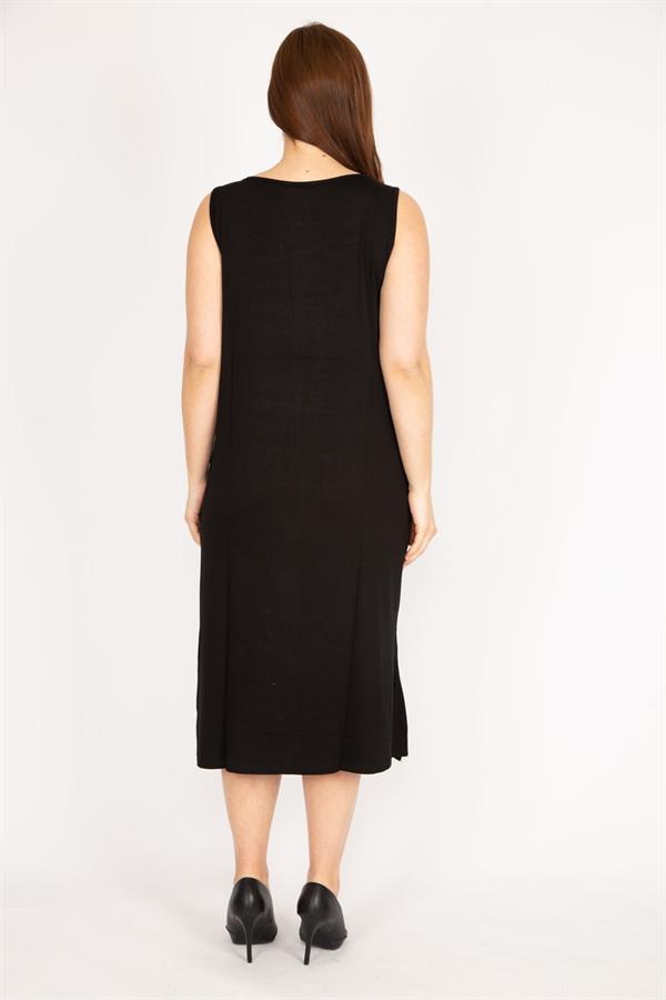 Kadın Siyah Büyük Beden Taş Detaylı Ön Cepli Elbise