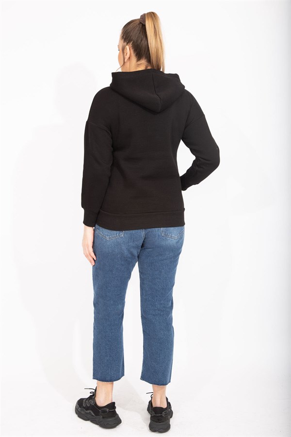 Kadın Siyah İçi Şardonlu 2 İplik Kumaş Ön Pat Düğmeli Kanguru Cep Ve Kapşonlu Sweatshirt 65N35462