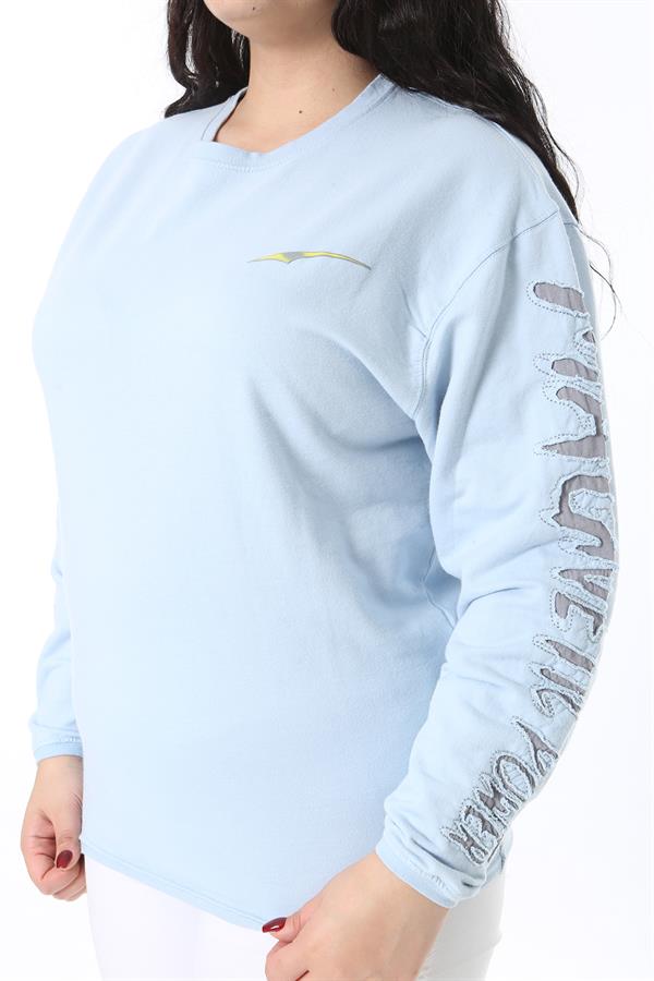 Women's Plus Size Blue Flock Sleeved Sweatshirt 65N38689