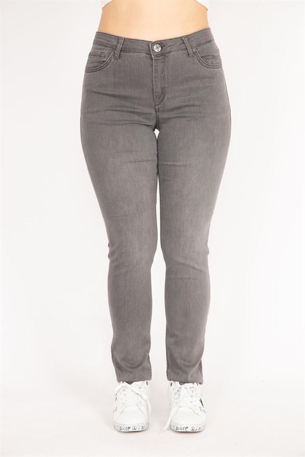 Kadın Gri Büyük Beden Likralı 5 Cep Kot Pantolon