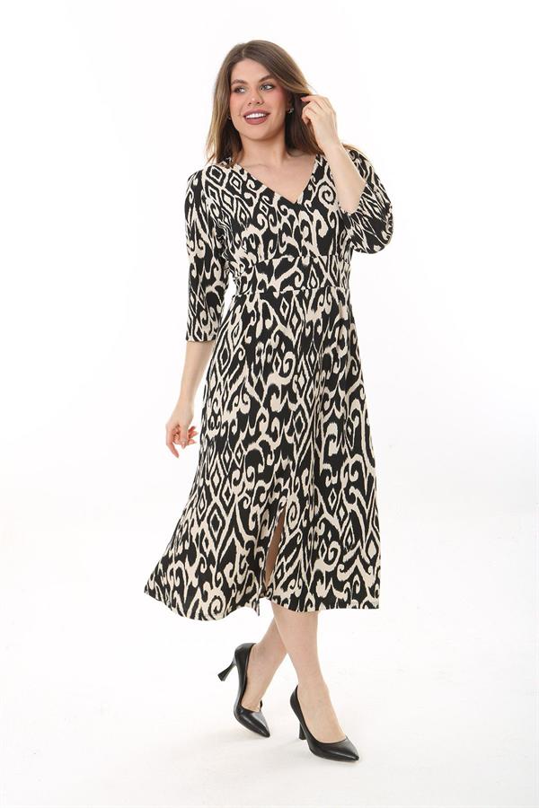 Kadın Büyük Beden Siyah V Yakalı Bürümcük Kumaş Kapri Kollu Elbise 65N37622