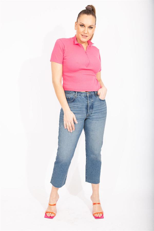 Kadın Mavi Büyük Beden Yıkama Efektli Paçası Pis Dikişli Bilek Boy 5 Cep Kot Pantolon