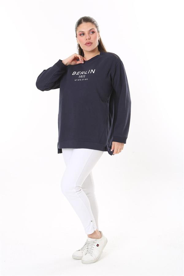 Women's Plus Size Navy Blue Ribbed Inside Slit Sweatshirt 65N37716