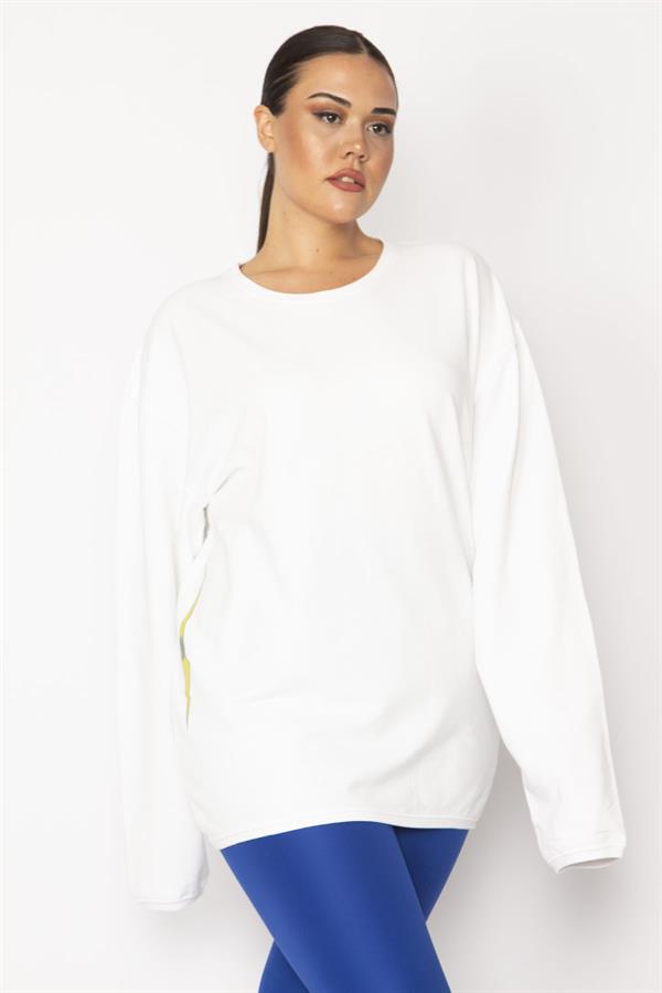 Kadın Kemik Pamuklu Kumaş Bisiklet Yakalı Sırt Baskı Detaylı Sweatshirt 65N28712