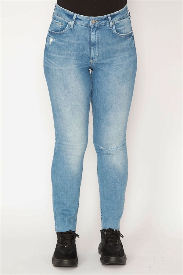 KADIN MAVİ YIRTIK DETAYLI YIKAMA SKİNNY JEAN PANTOLON