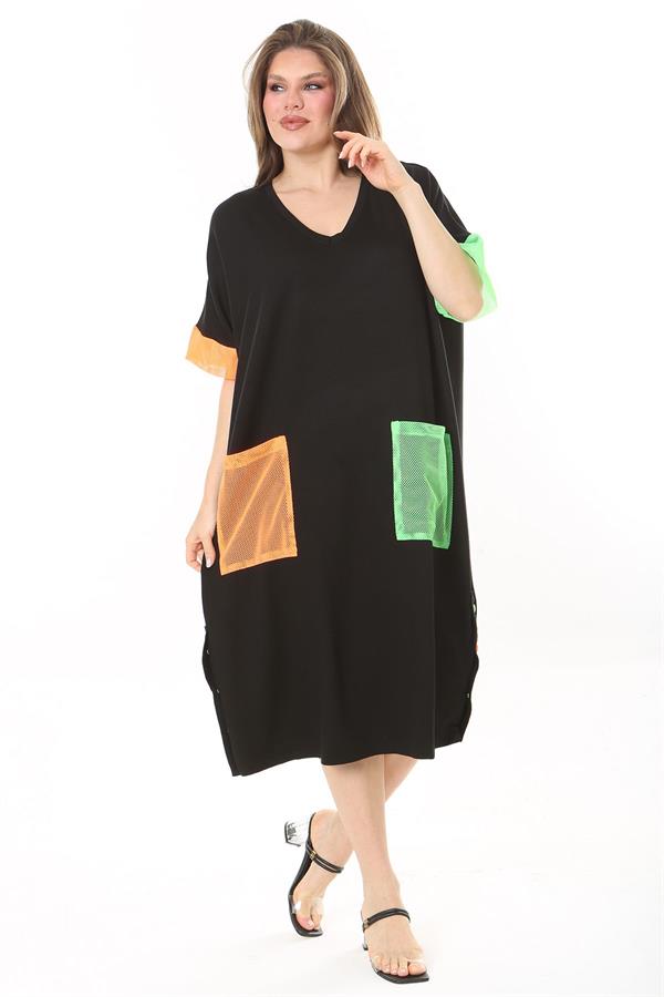 Kadın Büyük Beden Siyah File Ve Süs Düğme Detaylı Rahat Kesim Elbise 65N37859