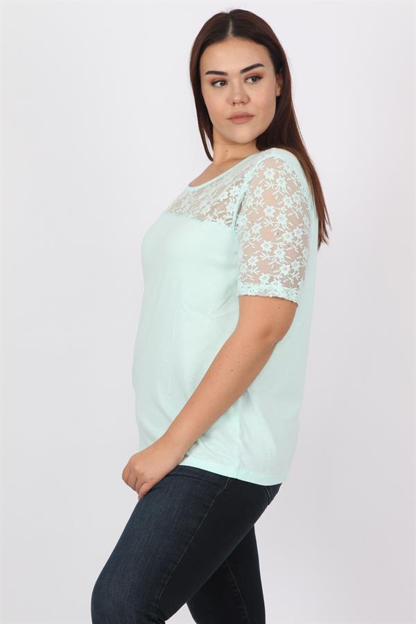 Kadın Beyaz Pamuklu Kumaş Dantel Detaylı Bluz 65N20711