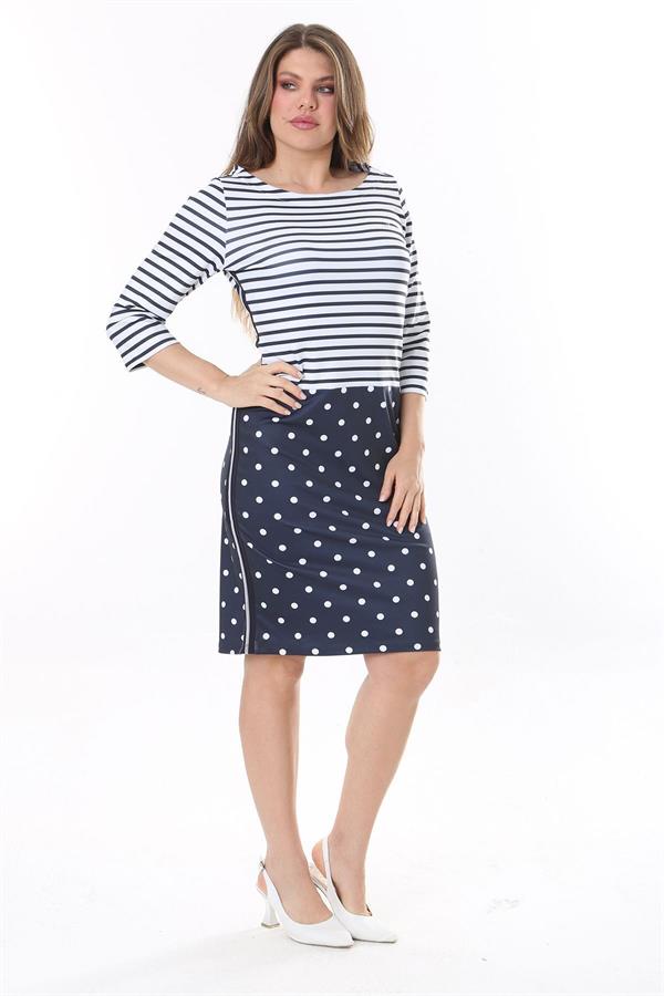 Kadın Büyük Beden Lacivert Marin Desen Likralı Saten Elbise 65N37785
