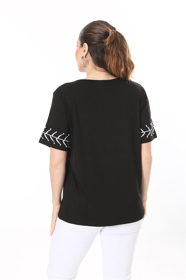 Kadın Büyük Beden Beyaz İnci Ve Nakış Detaylı Kısa Kollu Bluz 65N37677