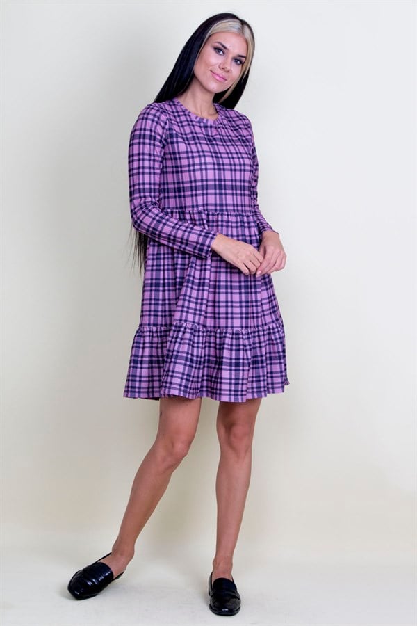 ROBE À CARREAUX AVEC TAILLE ÉLASTIQUE ET OURLET À PLANCHER