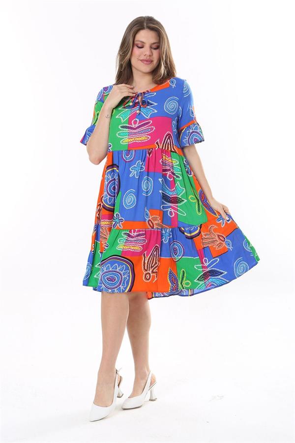 Kadın Büyük Beden Mavi Dokuma Viskon Kumaş Kısa Kollu Katlı Elbise 65N37762