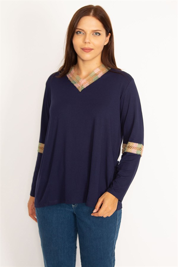 Kadın Haki Dantel Detaylı Bluz 65N34647