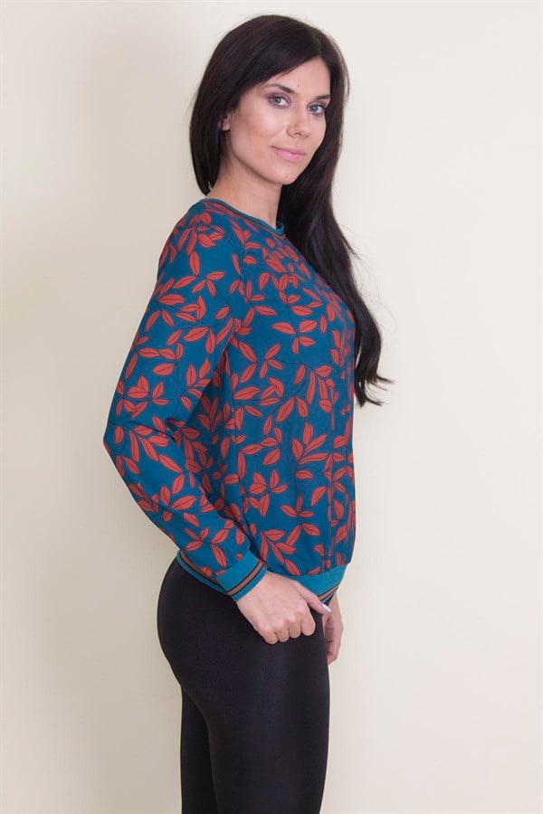 BLOUSE EN MOUSSELINE AVEC DÉTAILS CÔTELÉS