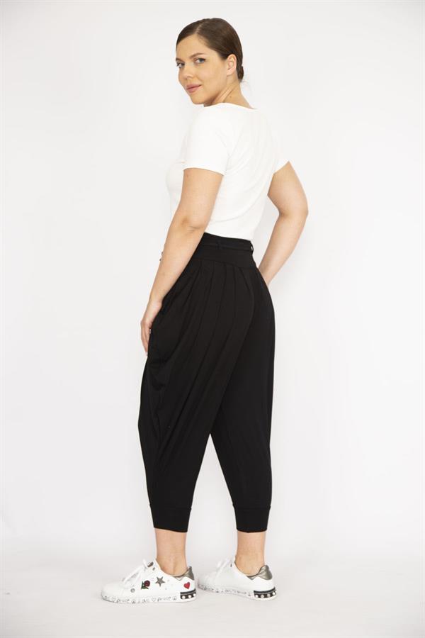 Kadın Siyah Büyük Beden Şalvar Kesim Kapri