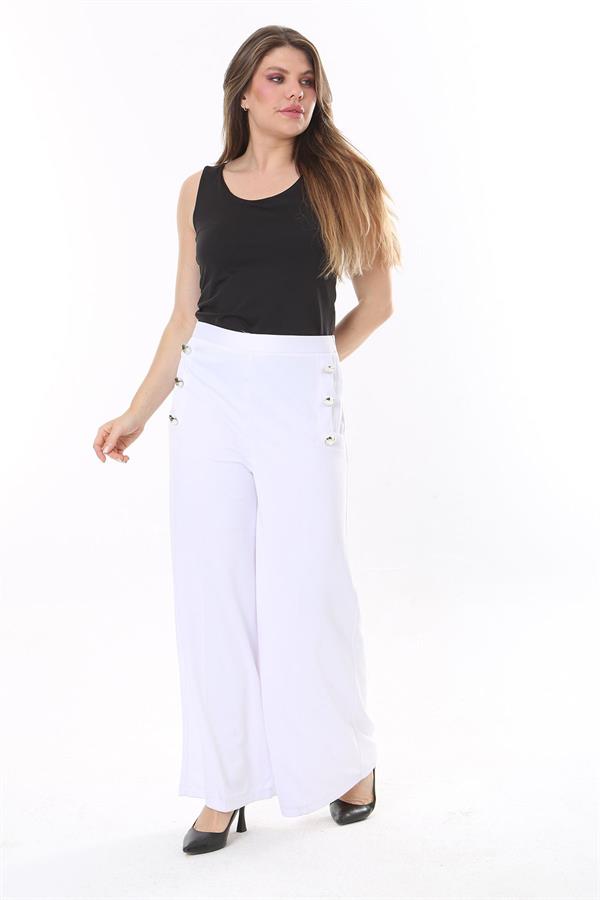 Kadın Büyük Beden Beyaz Süs Metal Düğmeli Cepsiz Pantolon 65N37817