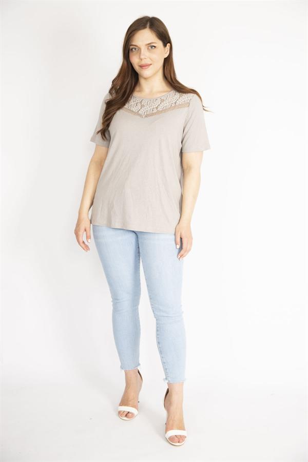 Kadın Vizon Büyük Beden Yakası Dantel Detaylı Kısa Kollu Bluz