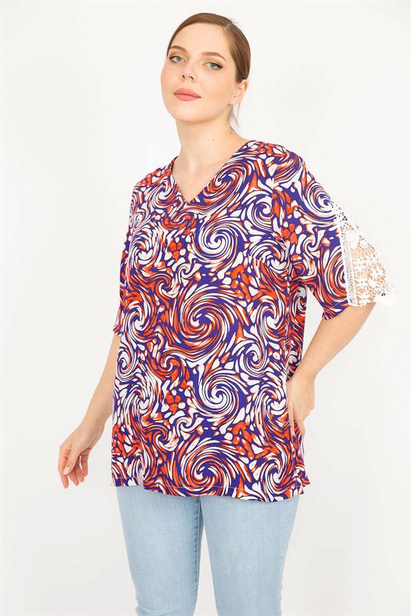 Kadın Mavi Büyük Beden Dokuma Viskon Kumaş Kolları Dantel Detaylı V Yakalı Bluz