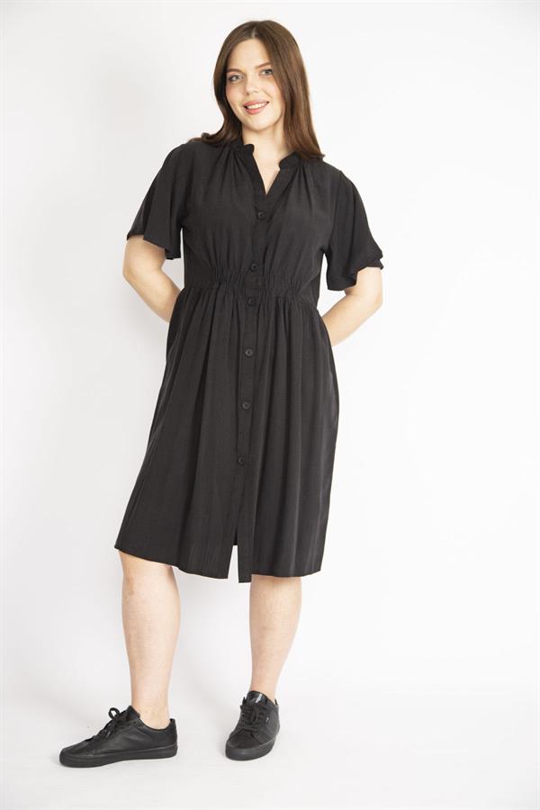 Kadın Siyah Büyük Beden Ön Düğmeli Bel Kısmı Lastik Detaylı Elbise