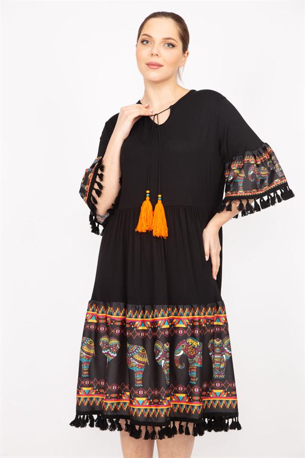 Kadın Siyah Büyük Beden Kol Ve Eteği Desenli Püskül Detaylı Elbise 65N35844