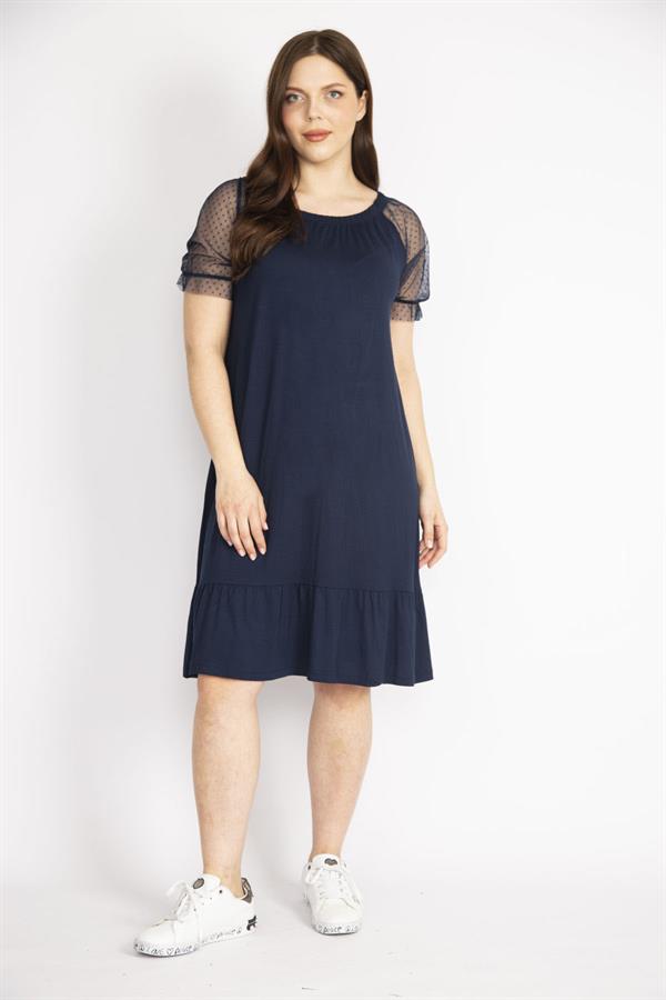 Kadın Kırmızı Büyük Beden Kolları Tül Yakası Lastik Detaylı Etek Ucu Katlı Elbise