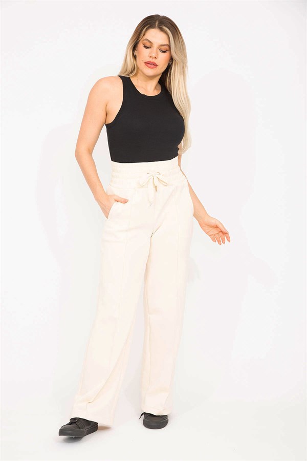 Kadın Bej Likralı Scuba Kumaş Beli Geniş Lastik Ve Ütü İzi Dikiş Detaylı Pantolon 65N35275