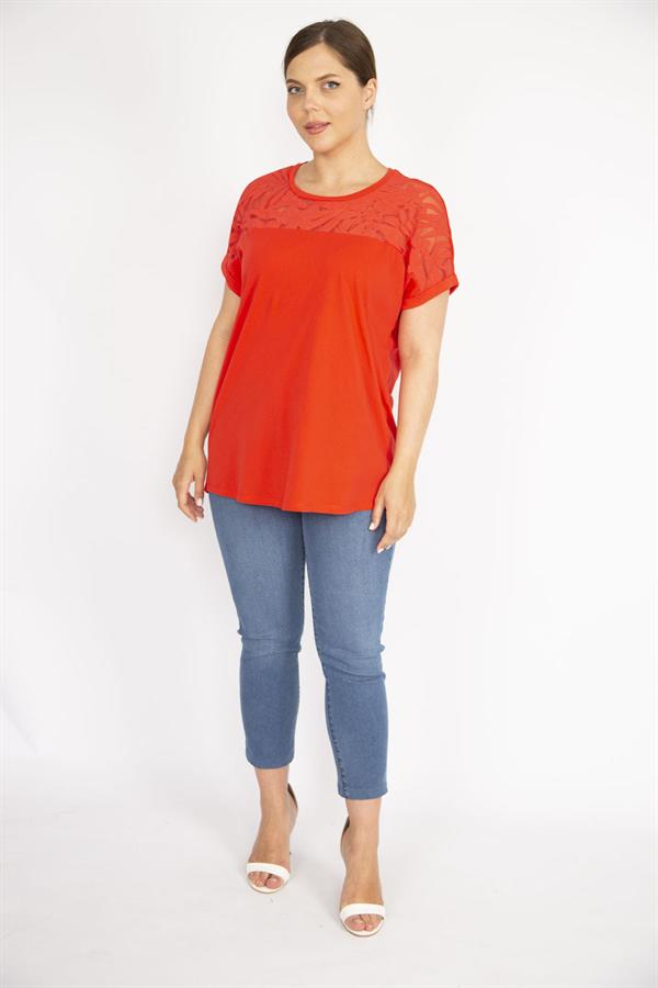 Kadın Beyaz Büyük Beden Pamuk Kumaş Robası Tül Aplike Uzun Bluz