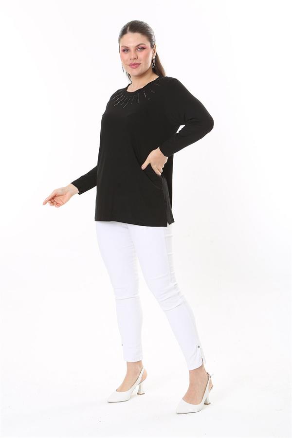 Kadın Büyük Beden Siyah Taş Ve Arka Robası Dantel Detaylı Uzun Kollu Bluz 65N37694