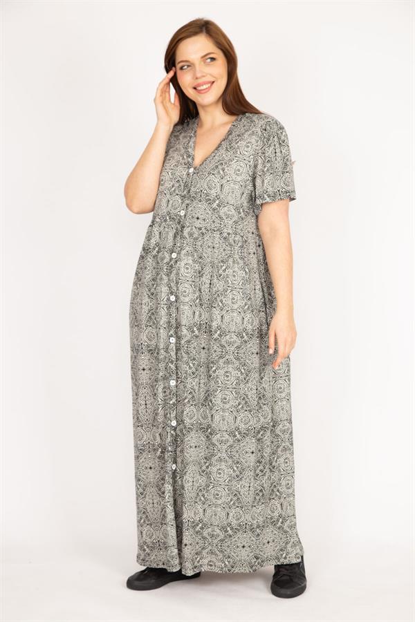 Kadın Siyah Büyük Beden Ön Boy Düğmeli Cepli Uzun Elbise