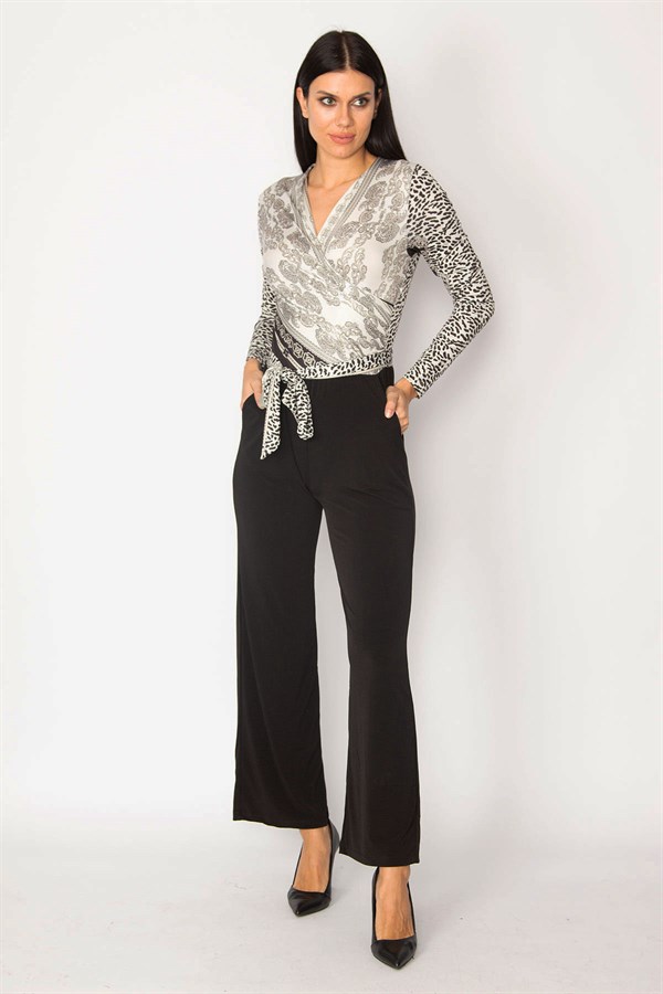 KADIN SİYAH ÜST KISMI ŞAL DESENLİ ANVELOP YAKA TULUM