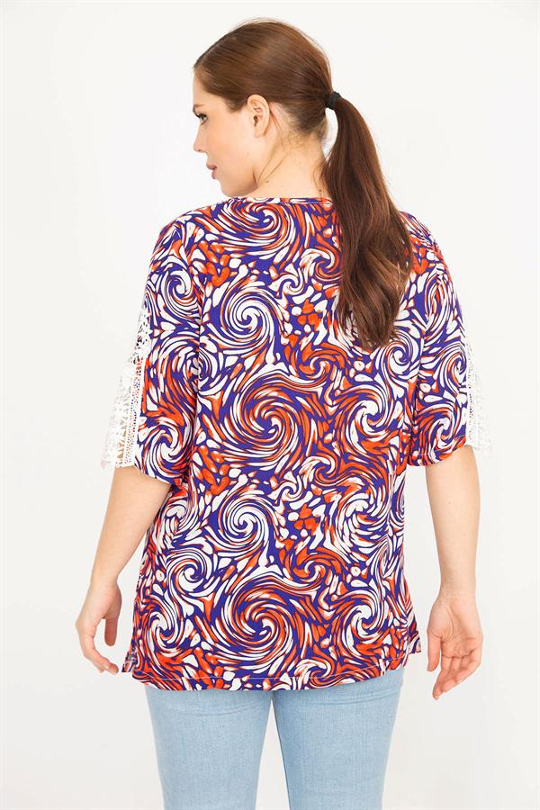 Kadın Mavi Büyük Beden Dokuma Viskon Kumaş Kolları Dantel Detaylı V Yakalı Bluz