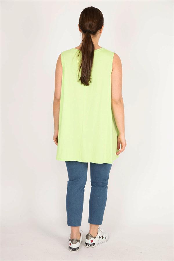 Kadın Fujya Büyük Beden Önü A Pileli V Yakalı Kolsuz Tunik