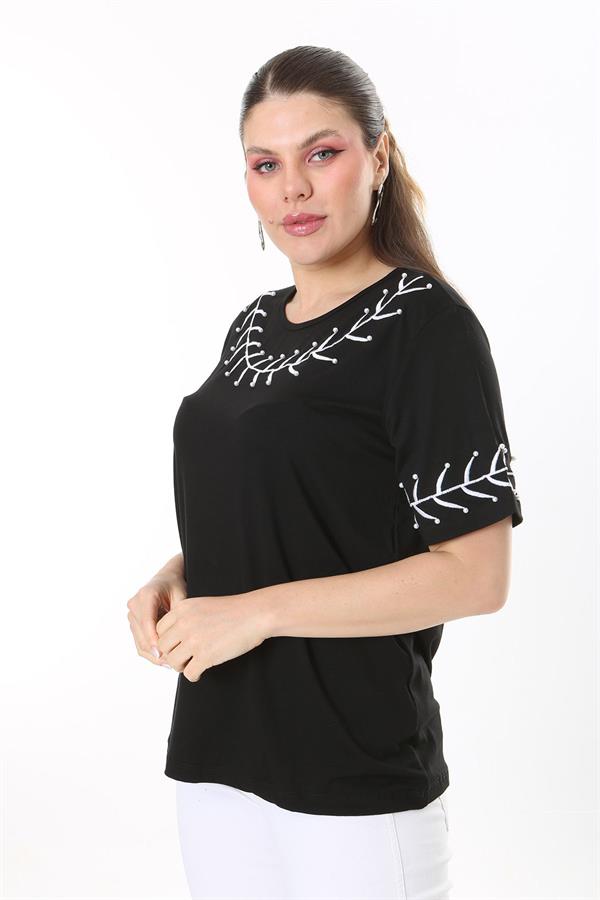 Kadın Büyük Beden Beyaz İnci Ve Nakış Detaylı Kısa Kollu Bluz 65N37677