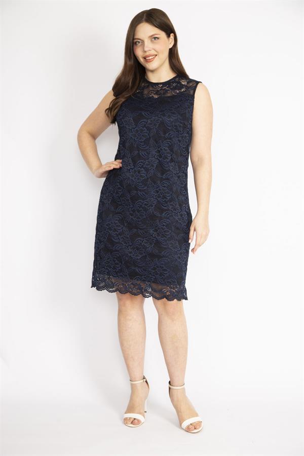 Kadın Bej Büyük Beden Arka Gizli Fermuarlı Astarlı Dantel Elbise