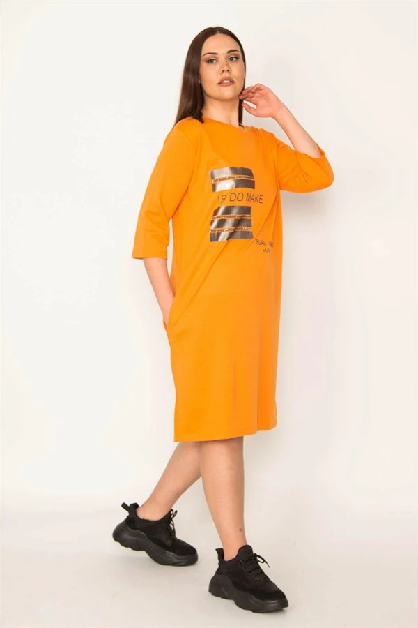 KADIN ORANJ TAŞ VE LAK DETAYLI ELBİSE