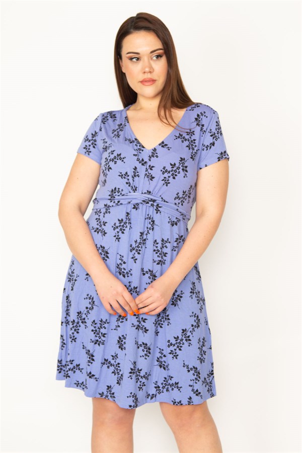 ROBE LILA À COUTURE CINTRÉE, COL EN V ET MANCHES COURTES POUR FEMME