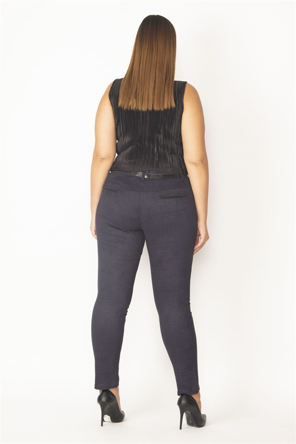 Kadın Haki Ekose Desenli Kemer Aksesuarlı Pantolon 65N28637