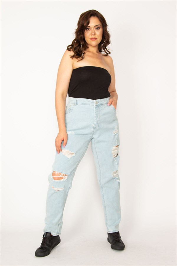 Kadın Mavi Yıkama Efektli Yırtık Detaylı Kot Pantolon 65N33945