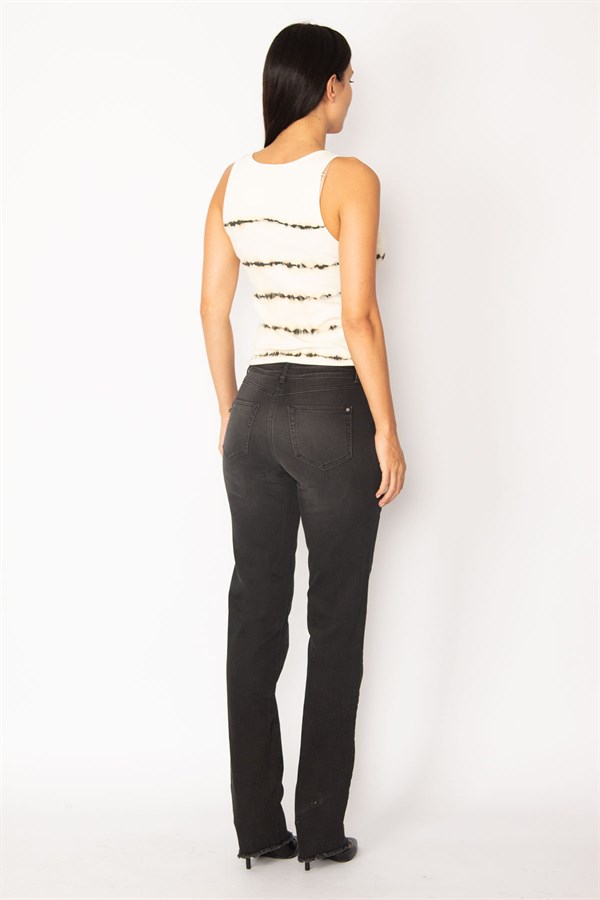 KADIN SİYAH YIKAM DETAYLI PAÇA PİS DİKİŞLİ 5 CEP KOT PANTOLON