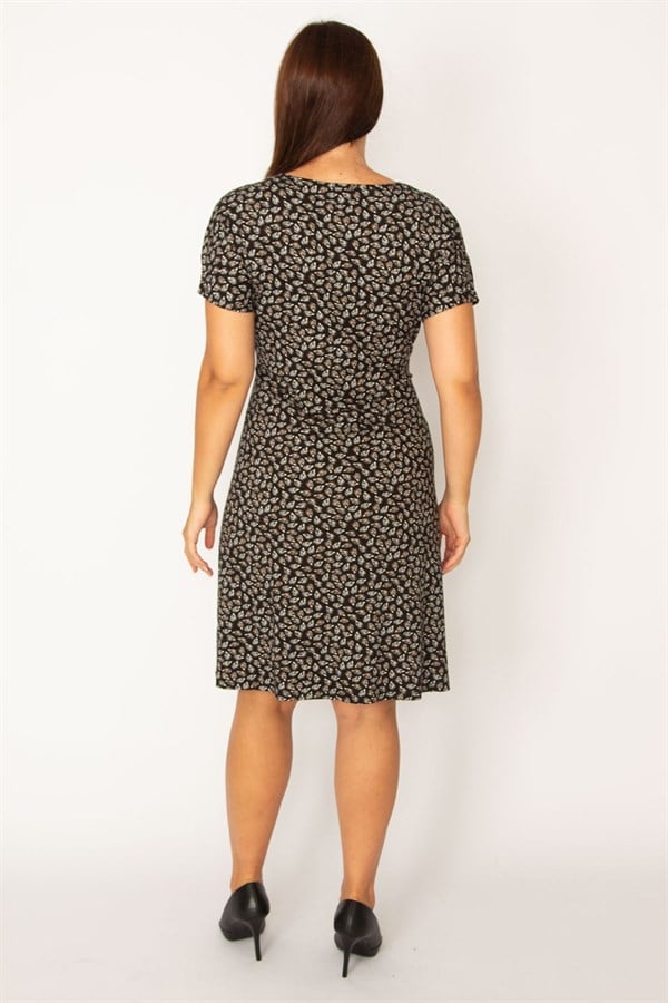 Kadın Siyah Anvelop Yakalı Düşük Kol Elbise 65N34331