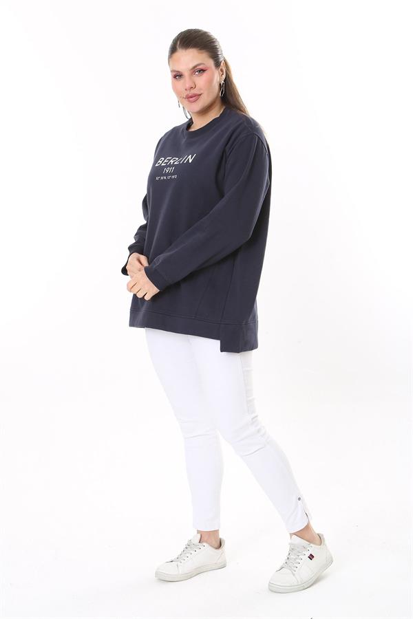 Women's Plus Size Navy Blue Ribbed Inside Slit Sweatshirt 65N37716