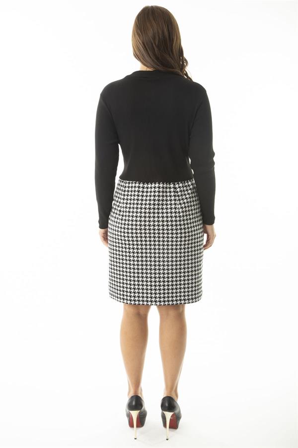 Kadın Büyük Beden Siyah Sıfır Yaka Kazayağı Desenli Elbise 65N36910