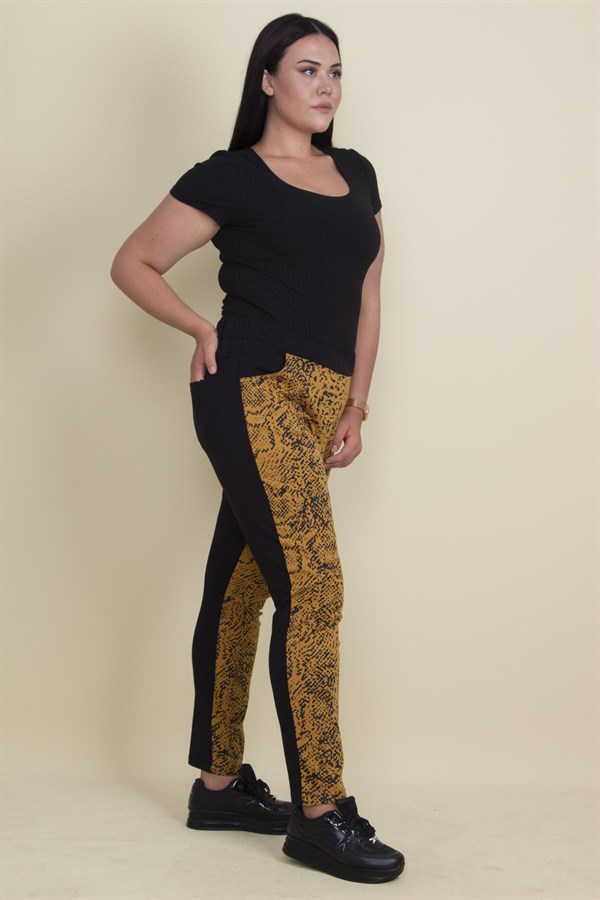 Kadın Beyaz Lak Desenli Bel Lastikli Cepli Pantolon 65N17892