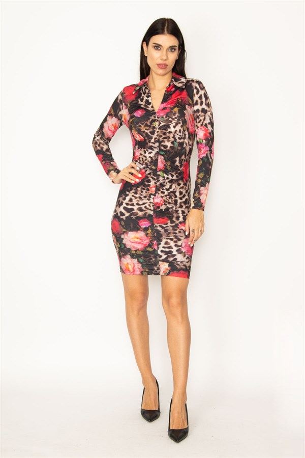 KADIN RENKLİ V YAKALI ÖN ORTA VE YAKASI BÜZGÜ DETAYLI UZUN KOLLU RENKLİ ELBİSE